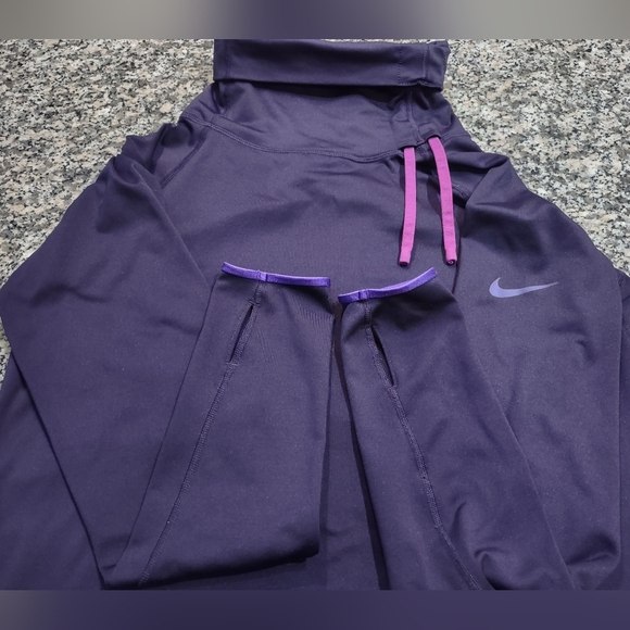 Nike Pro Pullover Women Extra Large Purple Turtleneck with nice accent side ties - Picture 3 of 10